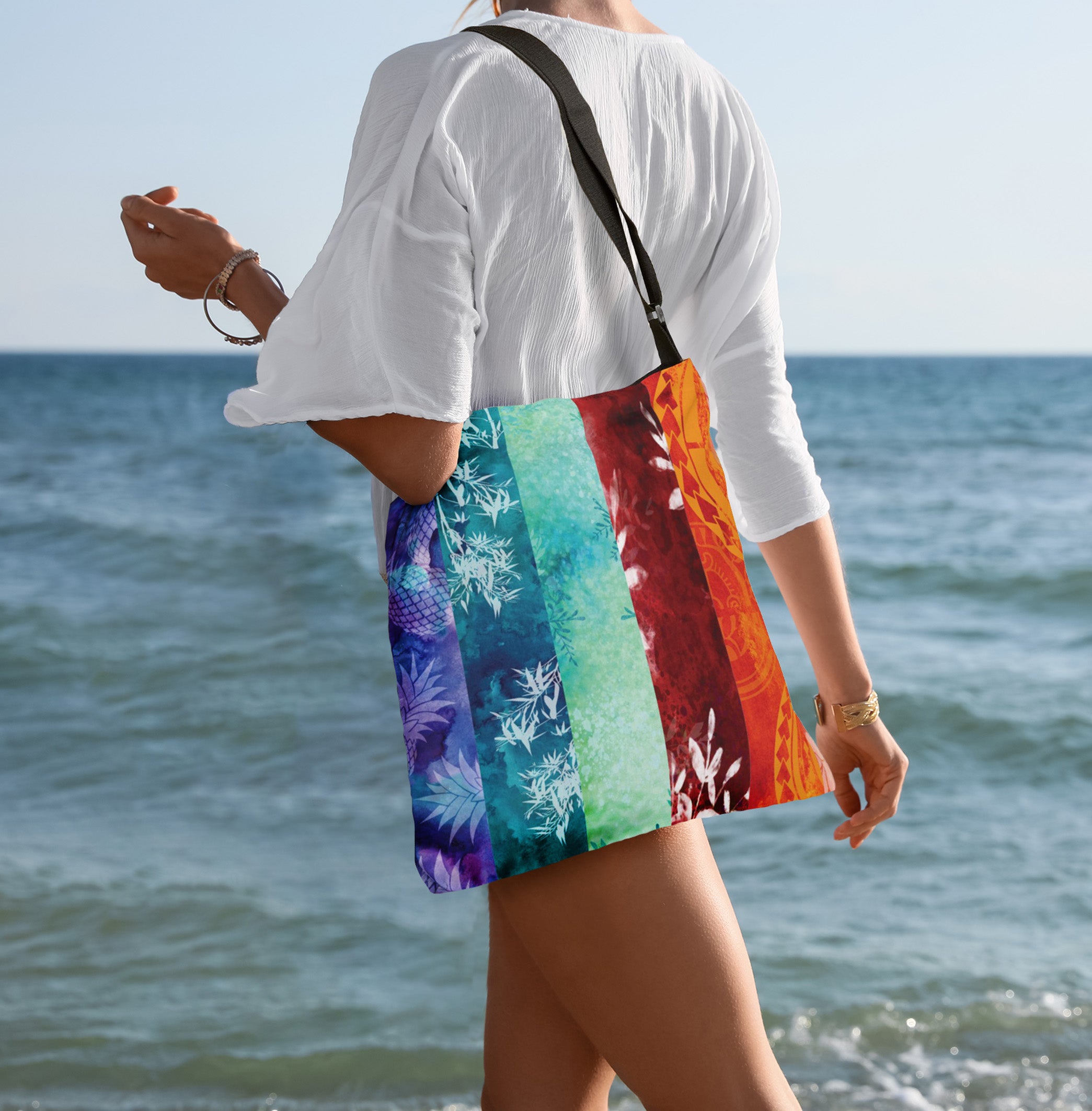 Gear Up for Your Hawaiian Getaway with Island-Inspired Tote Bags!